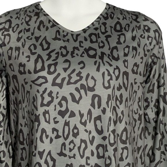 Leopard Print Tunic Long Top Lightweight Black Gray Jersey Fabric Plus 1XL NEW - Picture 2 of 9
